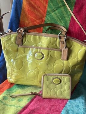 Coach Embossed Patent leather tote plus matching wallet!